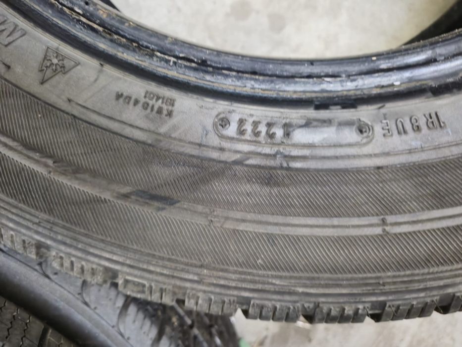 4 anvelope iarna Falken 215 65 16 C stare buna
