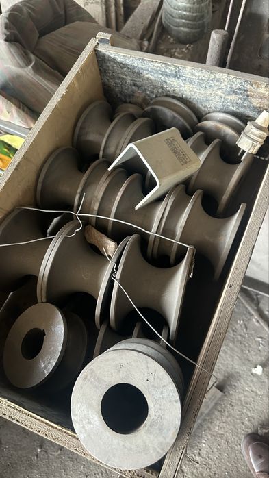 Arka qiladigan Stanok sotiladi.(профилгиб, трубагиб)