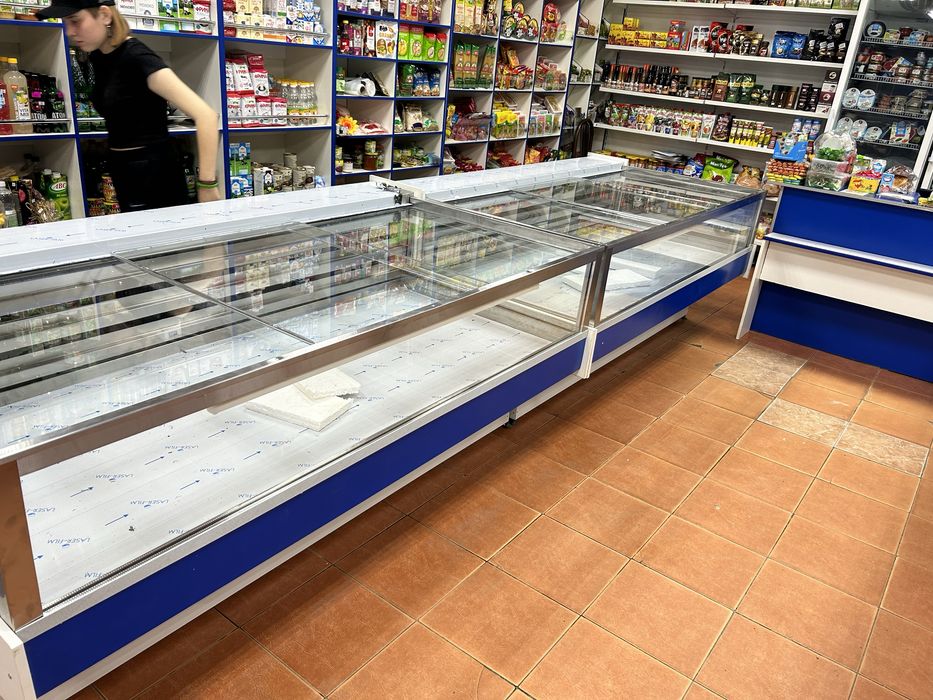 Витринные холодильники