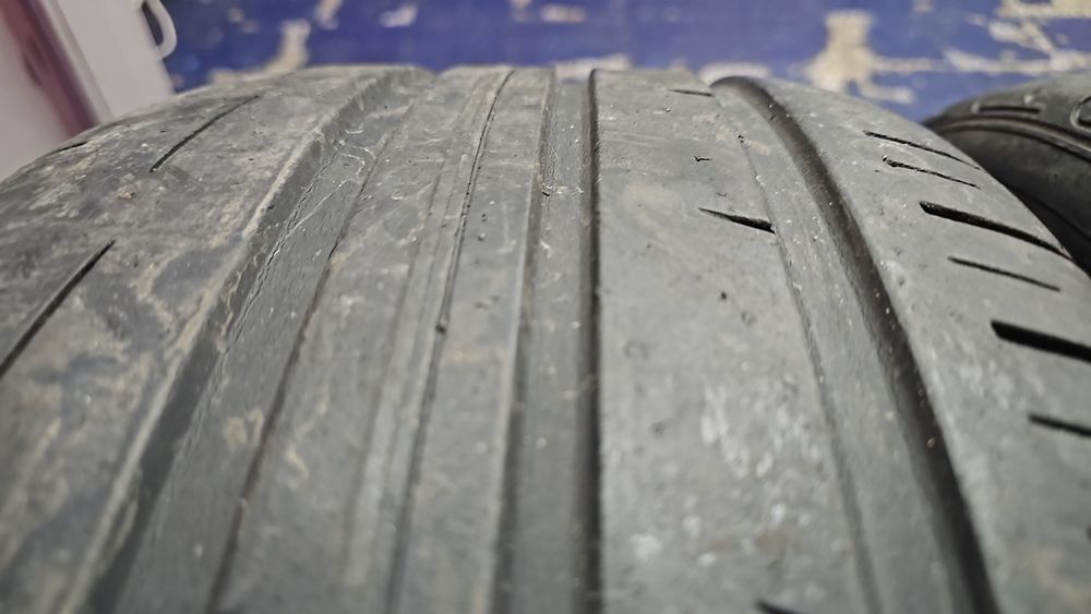 245 40 19 vara dunlop