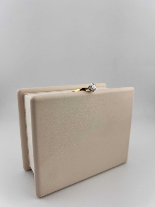 Кольцо с природным бриллиантом 1ct