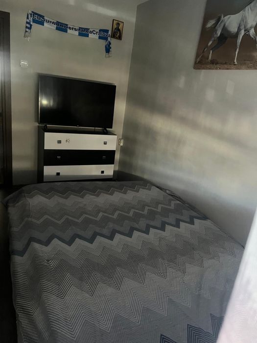 Vand apartament 3 camer