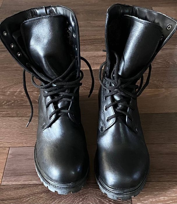 Продам берцы носили один раз