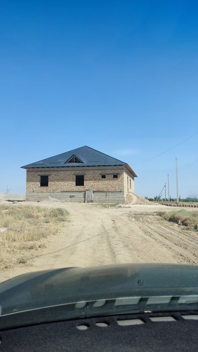 Достық -Уазис 12-соттық Үлкен үй сатылады