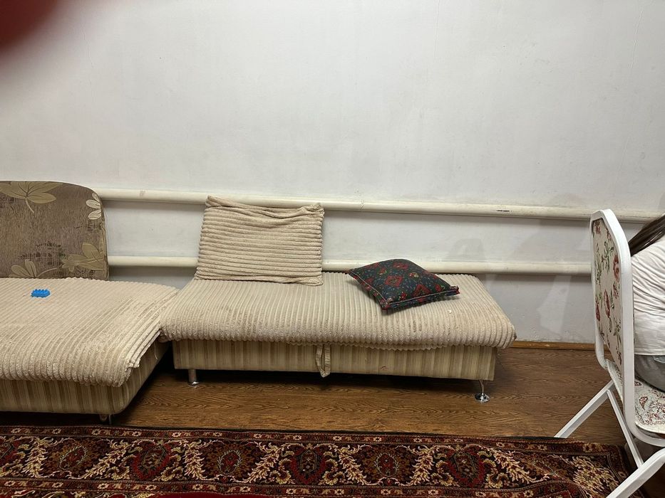 Угловой диван б/у