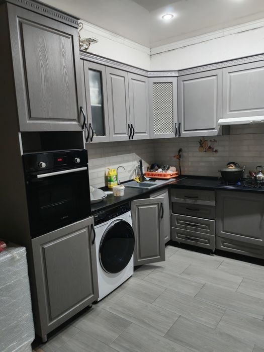 Продаётся кухонный гарнитур мдф пленка