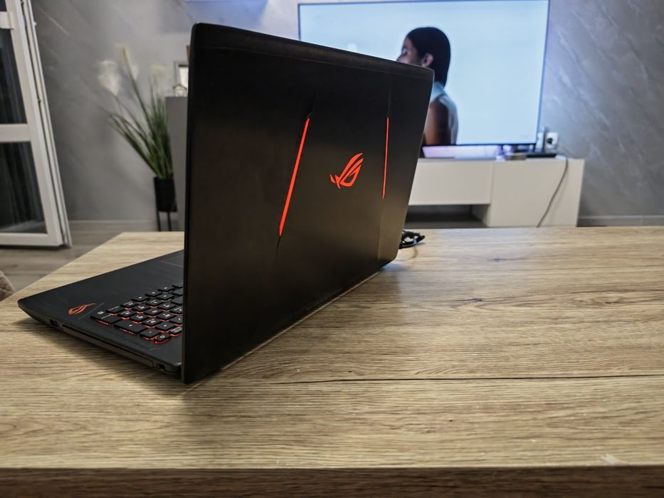 Asus ROG GL553  i7 /16gb ddr4 / GTX 1050ti / 512nvme,  1tb hdd.