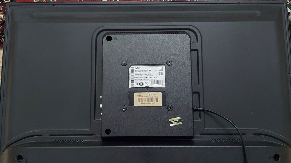 Телевизор, 32", Артель оригинал. Как новый, почти не пользовались.