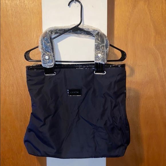 Calvin Klein черна чанта