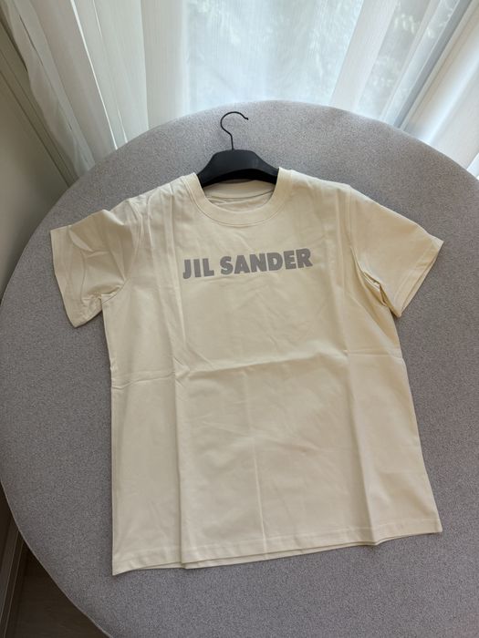 Продам футболку Jil Sander