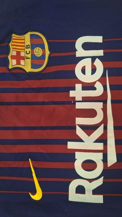 Tricou original Barcelona cu Messi