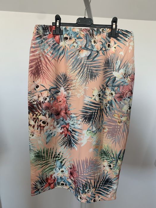 Lot fuste de vara S-M