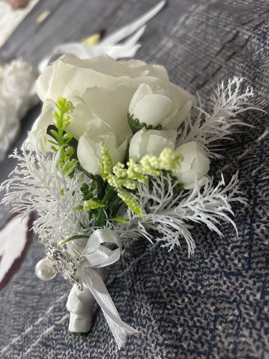 Cocarda mire cu brosa