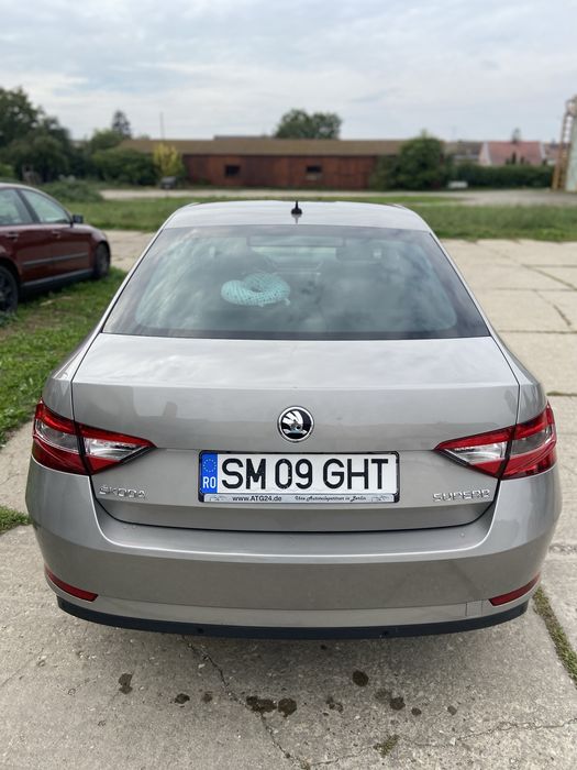 Skoda Superb Carei