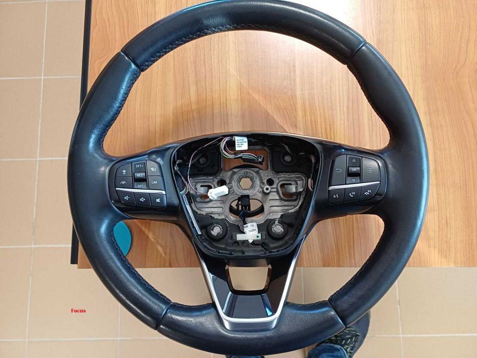 Vand volan Ford Fiesta/Puma/Focus