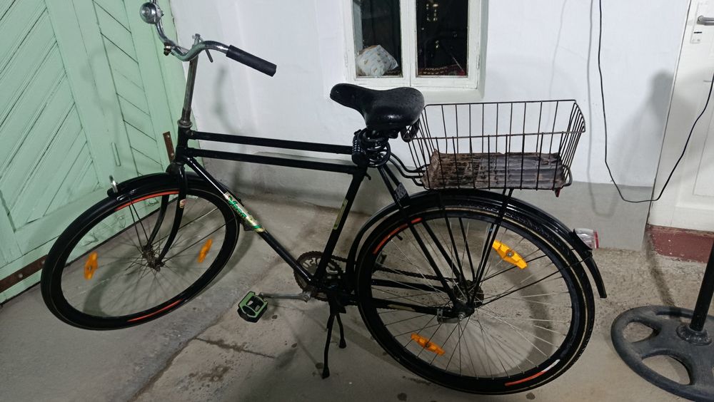 Ural velosiped yaxshi holatda