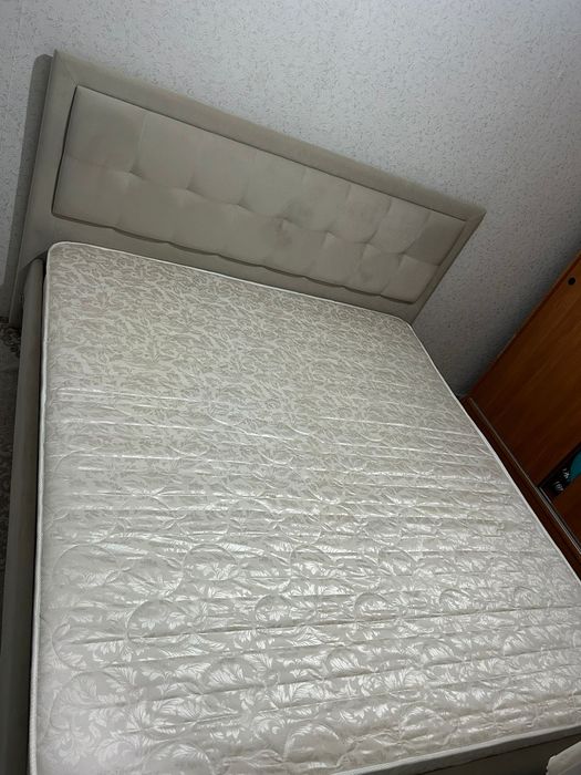 Продам кровать б/у