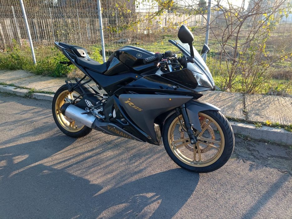 Yamaha yzf r125 A1