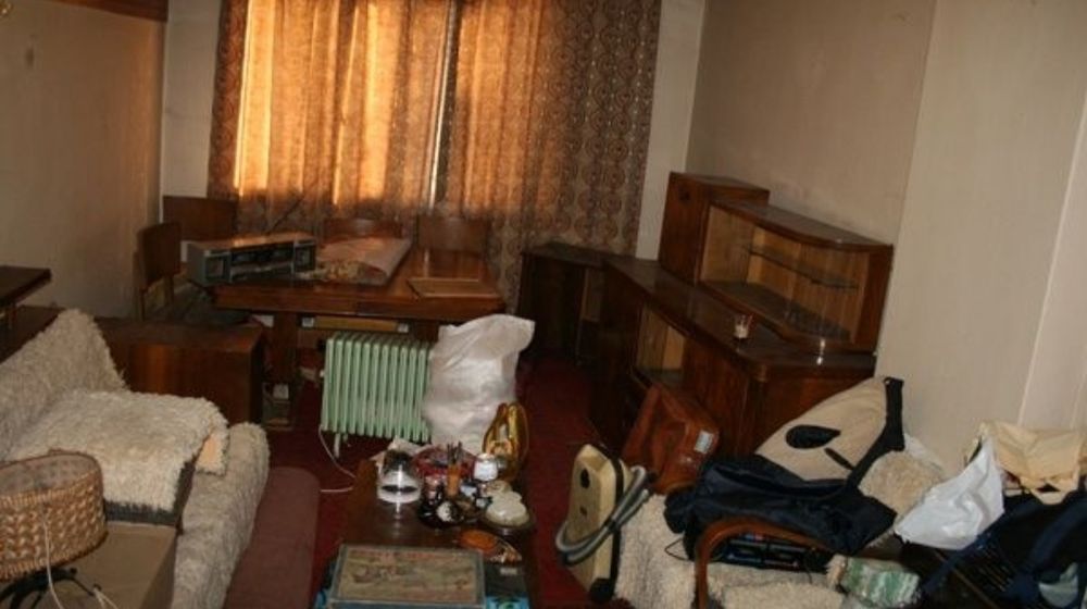 Кърти чисти и извозва.