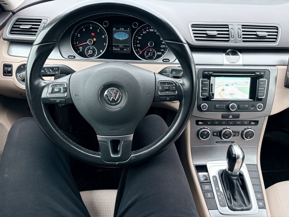 VW Passat Automat Xenon Led Incalzire Perdelute CNG - RATE -