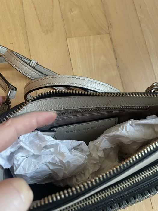 Marc Jacobs нова оригинална малка чанта - естествена кожа с кристали