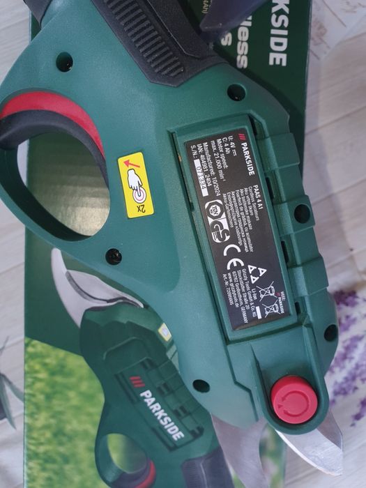 Градинска ножица PARKSIDE 4V