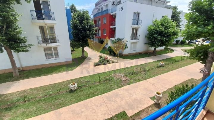 Продава се Едностаен апартамент в к.к. Слънчев бряг - 28 кв.м за 1390 €/кв.м - Снимка #6