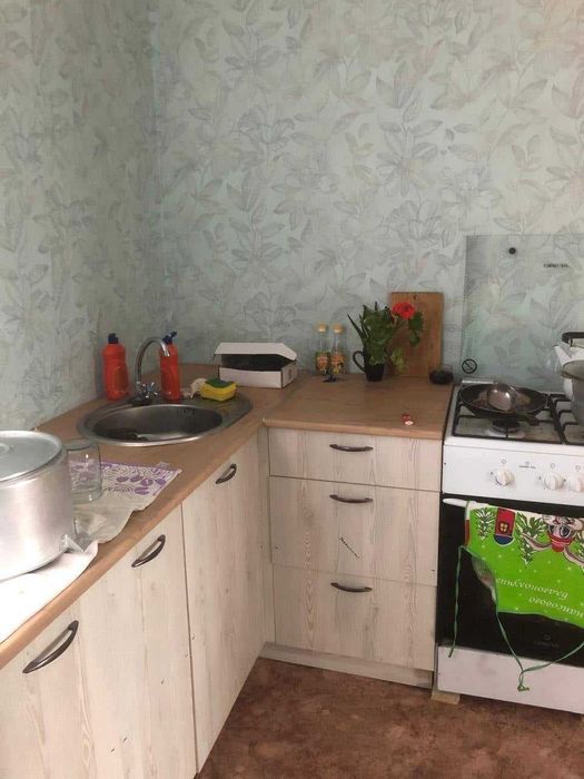 Продам дом 4  комнаты в Костанае