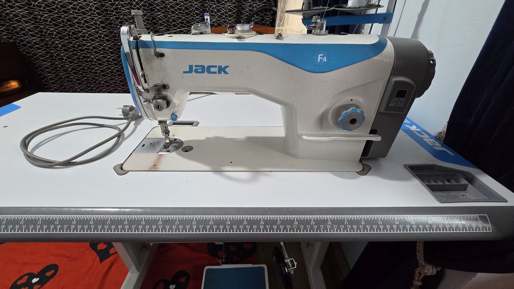 Tikuv mashinasi  jask brend