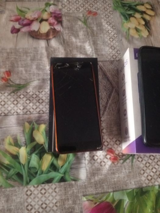 Продам телефон за 5000