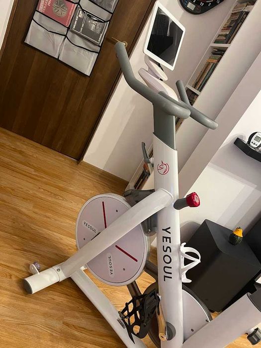 Bicicleta spinning YESOUL YS3PRO, volanta 7.5kg, alb