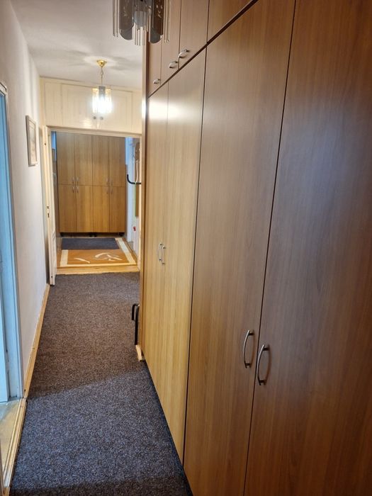 Pf .  INCHIRIEZ Ap 3 Cam D Centru Civic