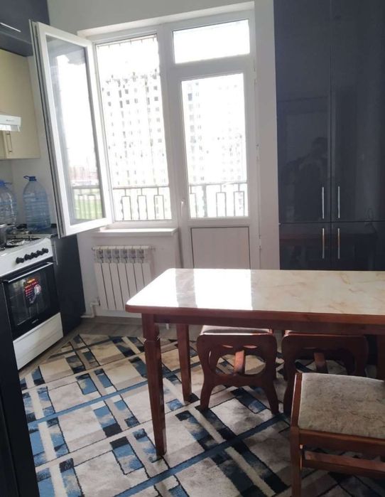 Sergelida qizlarga kvartira bor