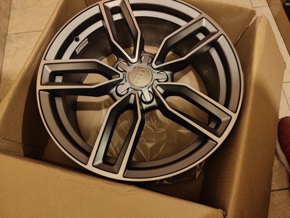 jante de aliaj pentru Audi pe 18 marca carbonado model Premium
