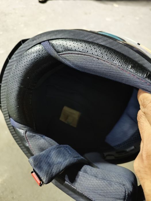 Мотошлем б/у 100минг сум