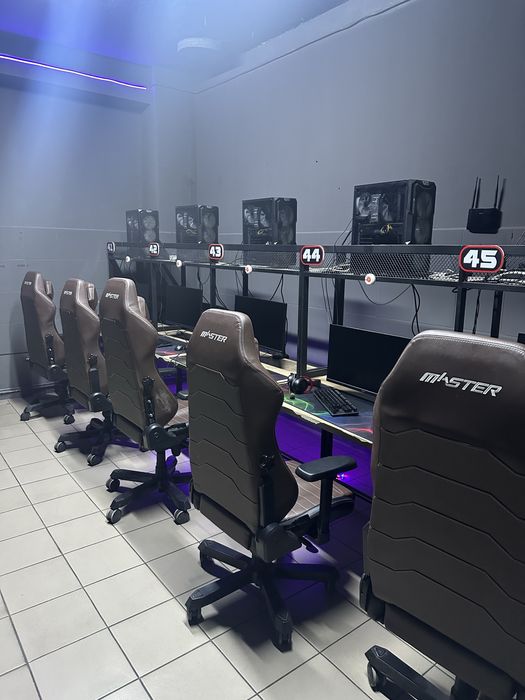 Компьютерный клуб продам!