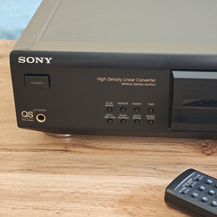Sony CDP-XE700 High Density Linear Converter | CD Плейър | Дистанционно