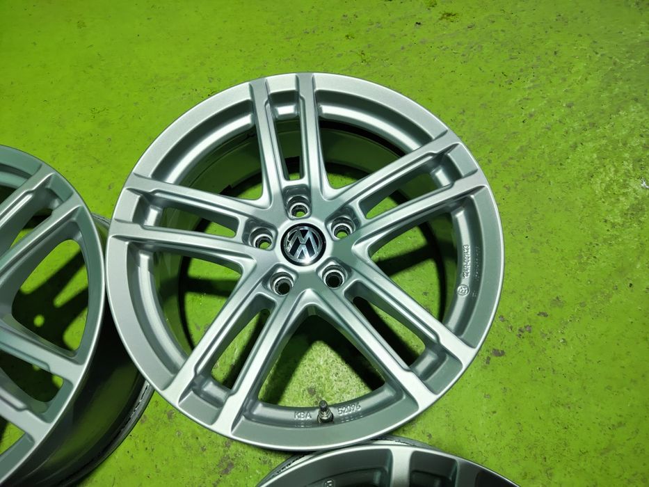 17 5x112 Vw Tiguan Passat Audi A4 A5 A6 лети джанти 5х112