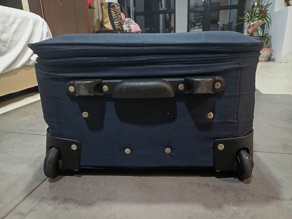 Голям куфар за багаж