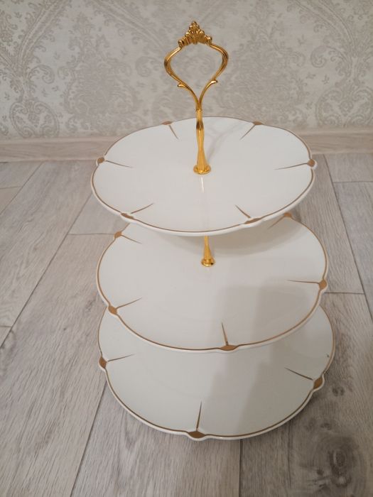 Продам фруктовницу