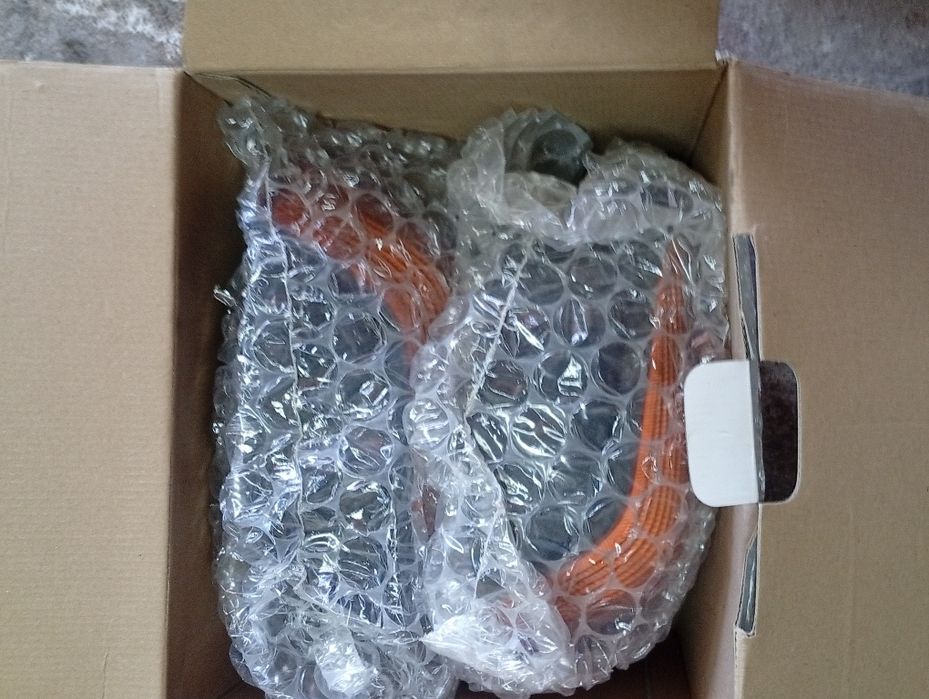 Продам задние стоп сигналы на гольфа 3