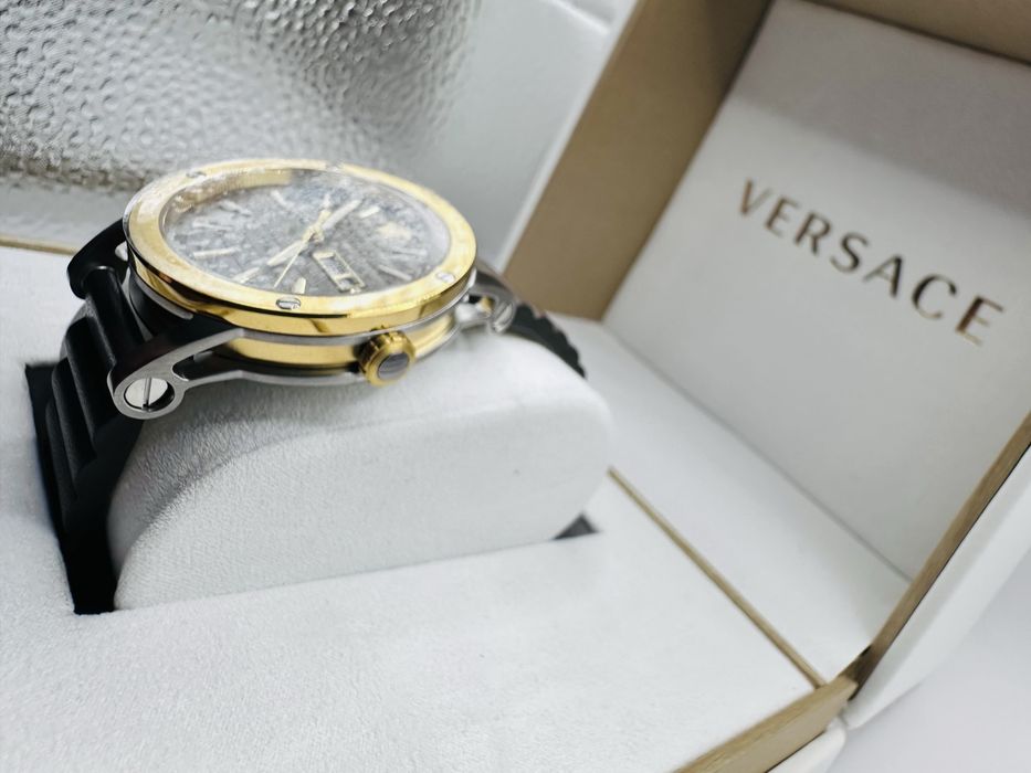 *Чисто Нов* Versace VEDX00219 Theros Automatic