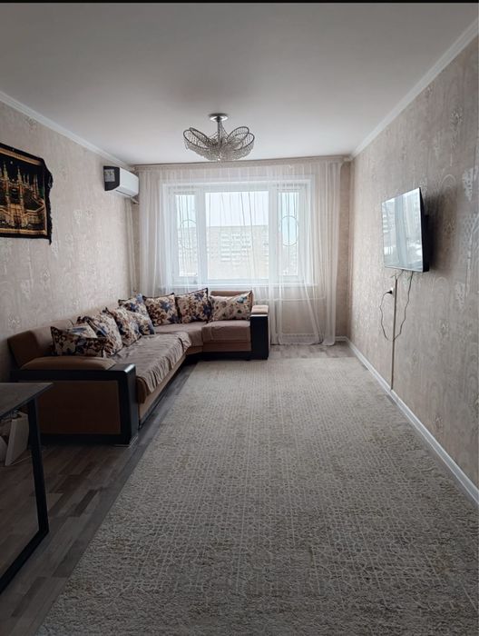 Продам квартиру 4 комнаты