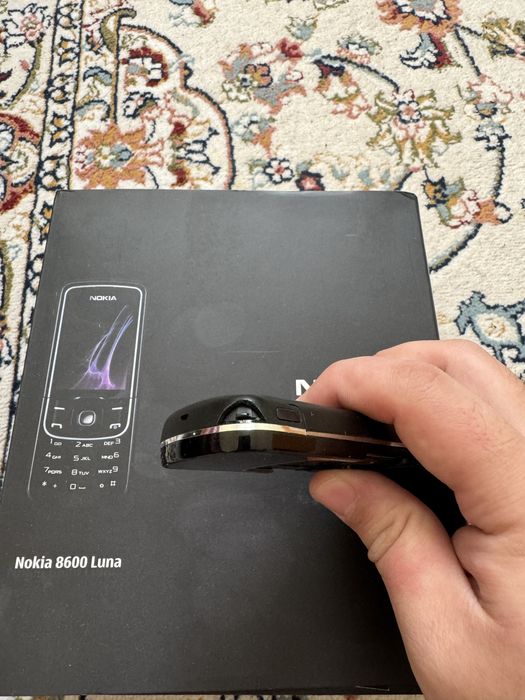 Продам 8600 луна