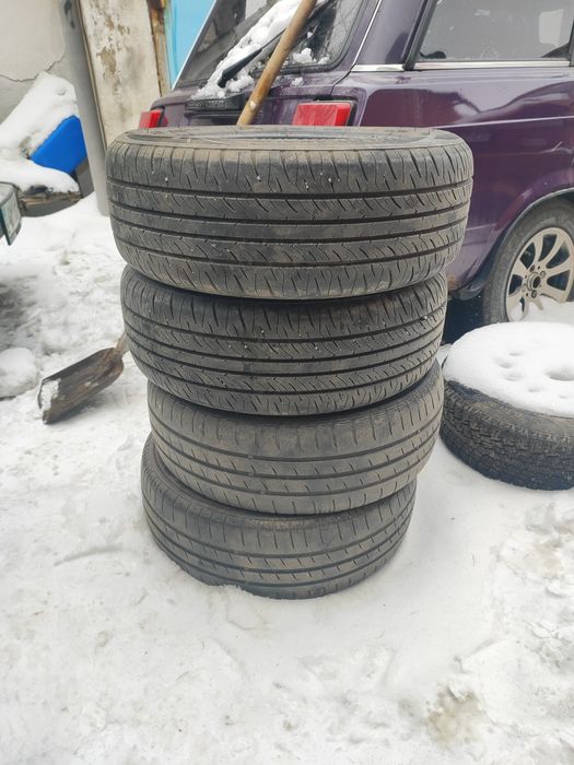 Продам на 14 шины
