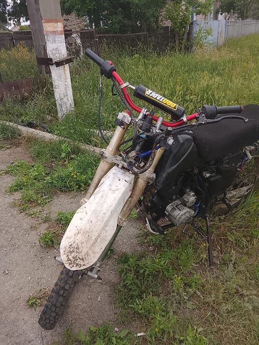 Продам мотоцикл 250куб