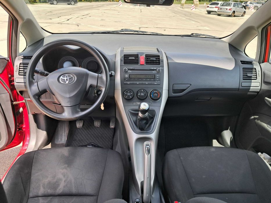 Toyota Auris 1.4 benzina