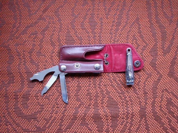 Продавам ключодържатели