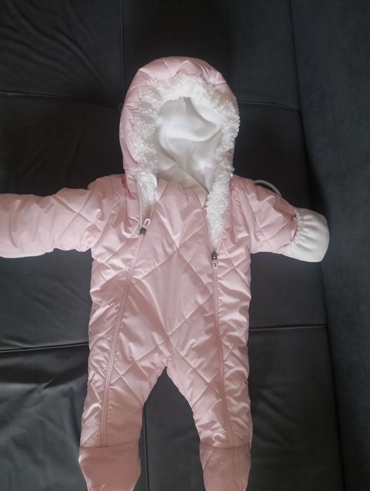 Продам детский комбинезон 62