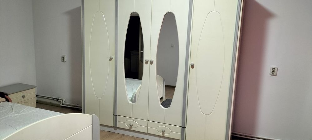 Închiriez apartament 1 camera